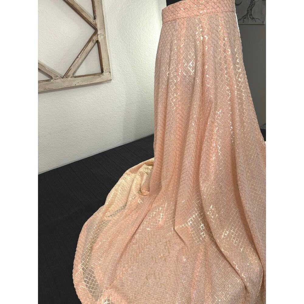 HOUSE OF BARGELLO Pink Lehenga Diamond-Pattern Sequin Gotta-Patti Embroidery